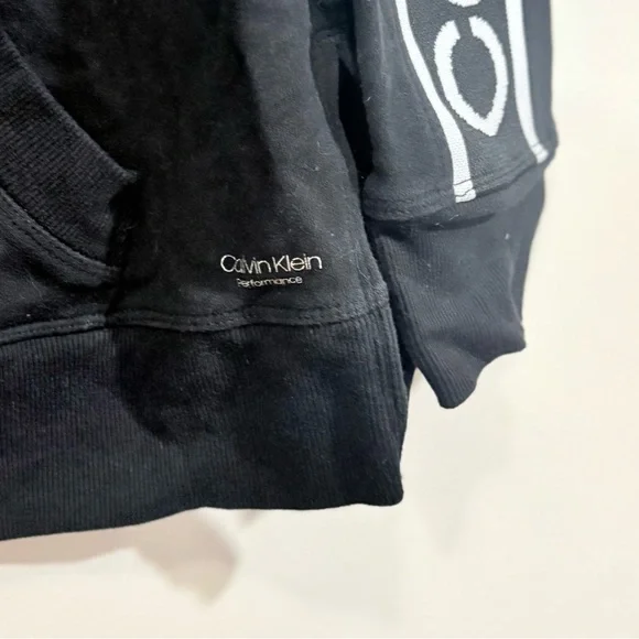 Calvin Klein Black Performance Jacket - Picture 9 of 10